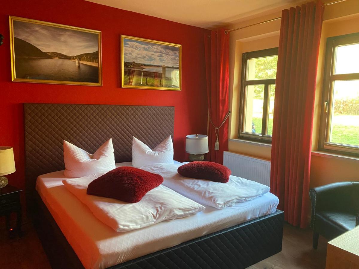 Riverdam Boutique Hotel Ilmenau Exterior foto